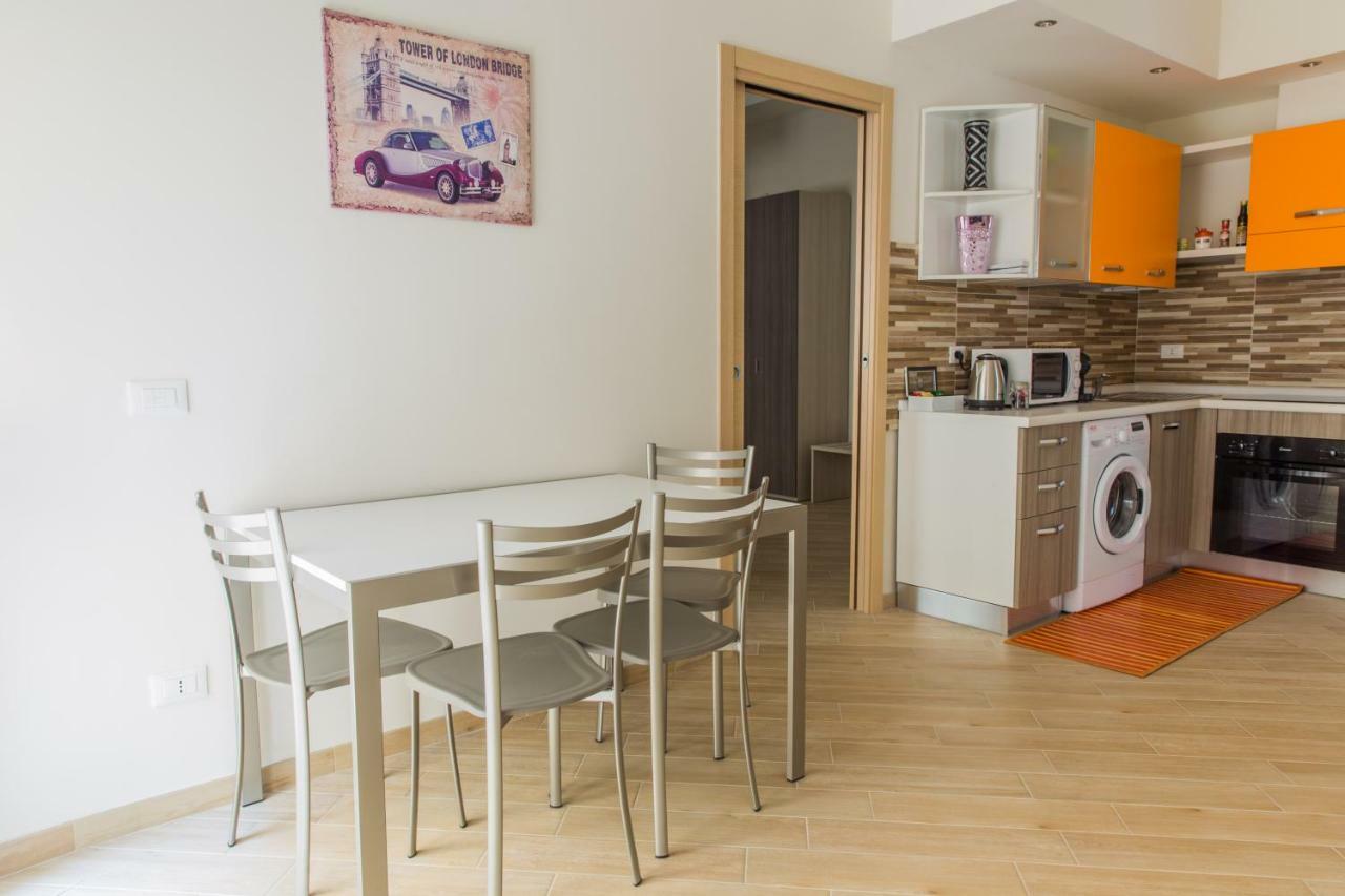 Family Apartment London Verona Exteriör bild
