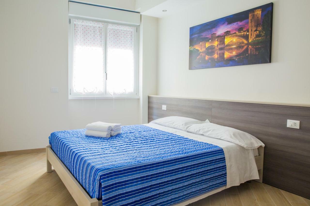 Family Apartment London Verona Exteriör bild
