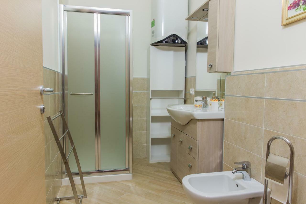 Family Apartment London Verona Exteriör bild