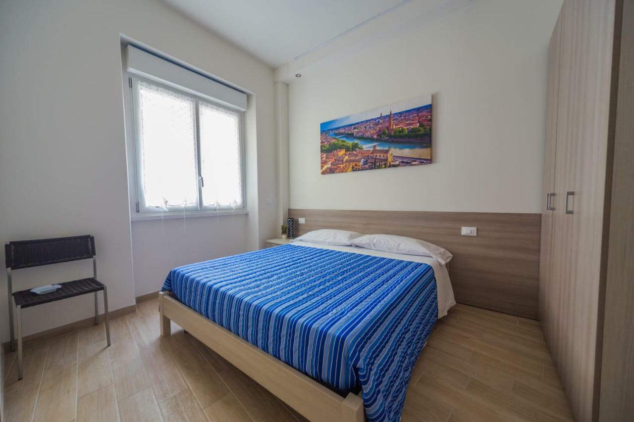 Family Apartment London Verona Exteriör bild