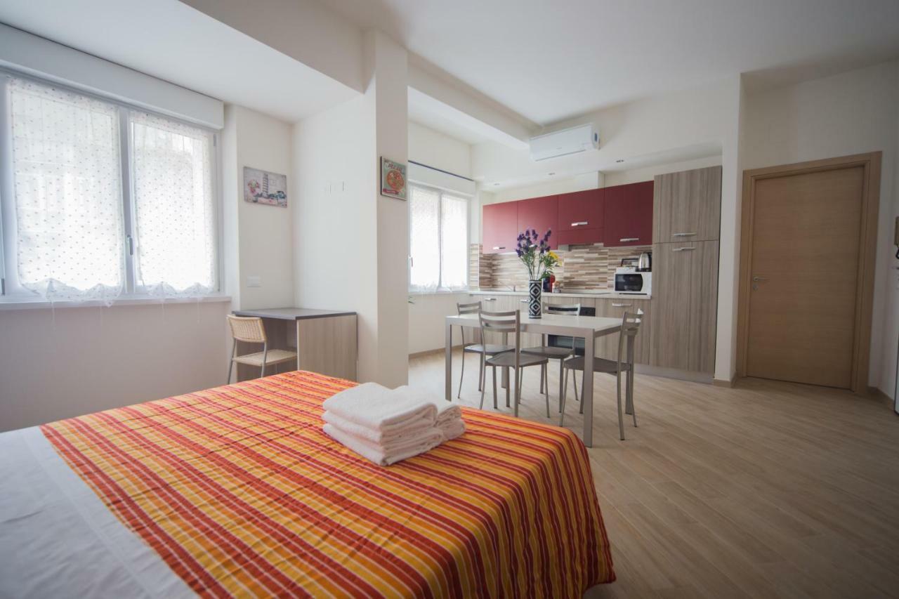 Family Apartment London Verona Exteriör bild
